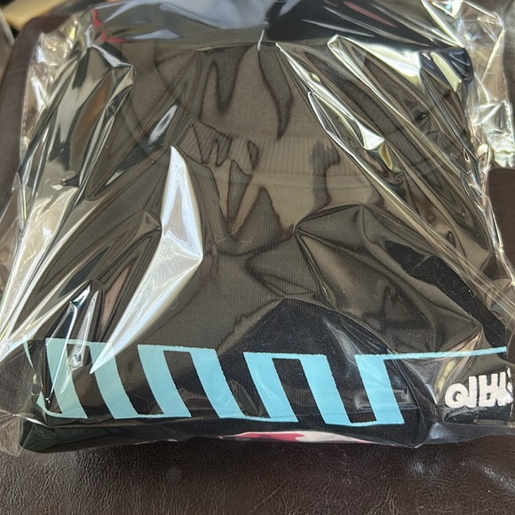 Genesis Graphic Space Ship Crew Neck Pullover Sweater. Black. Size Large. - Picture 7 of 7